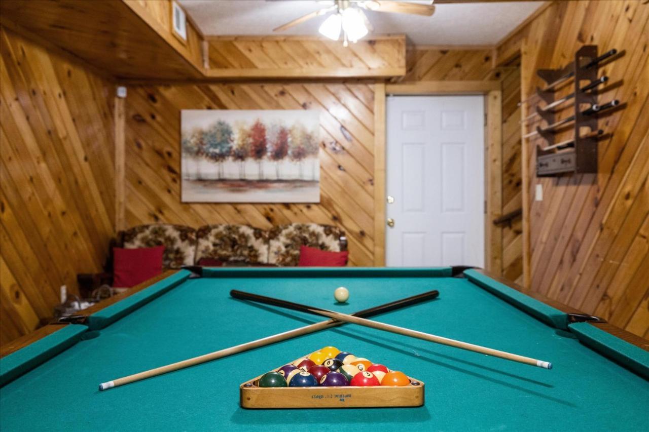 Smokey Max Chalet Sevierville Exterior photo